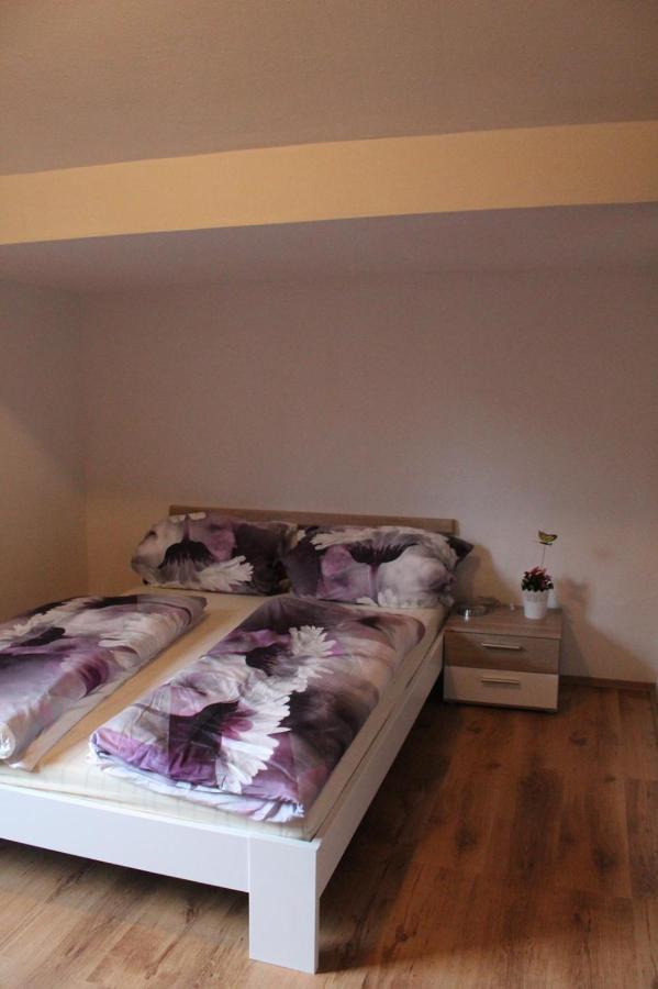 Pension Entersburg Bad Bertrich Bagian luar foto