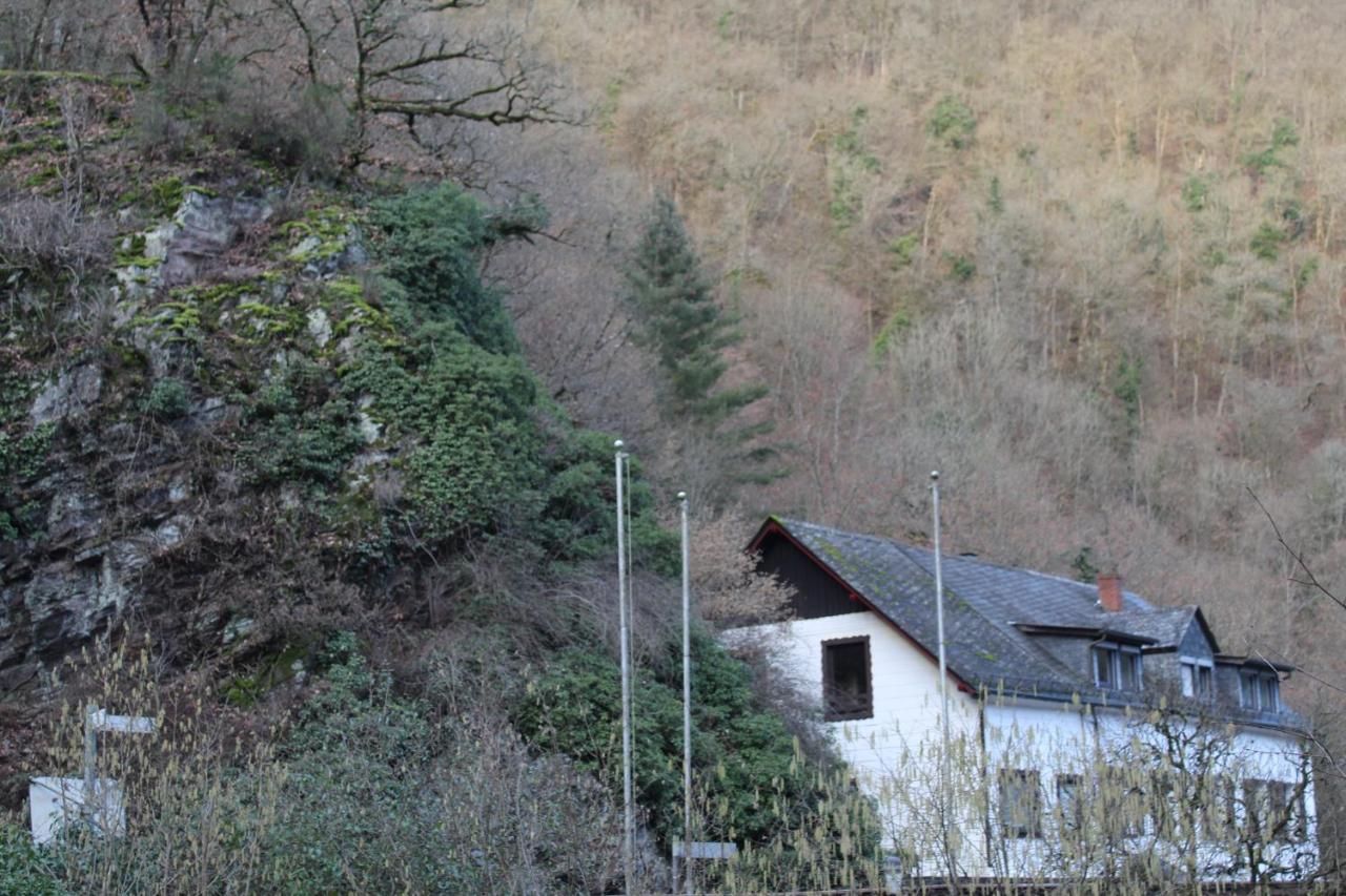 Pension Entersburg Bad Bertrich Bagian luar foto